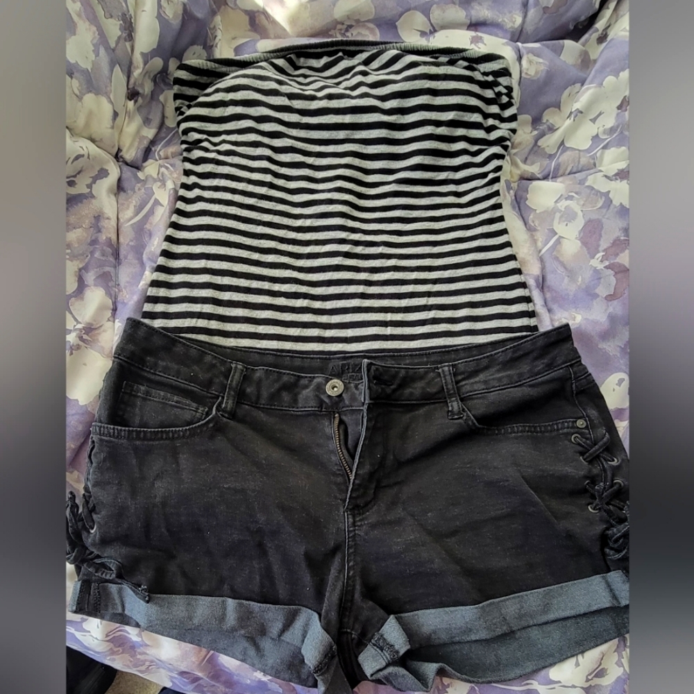 Tubetop with shorts